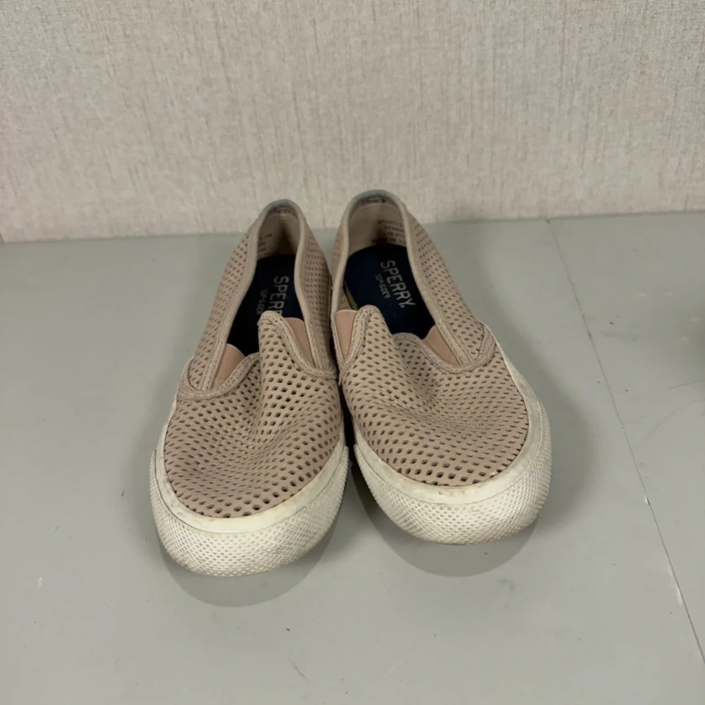 Blush Pink‎ Perforated Slip-On Sneakers
